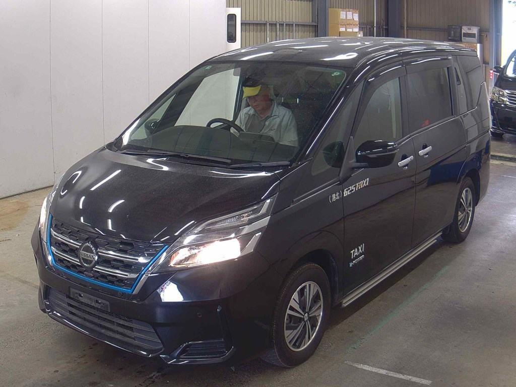 2022 Nissan SERENA