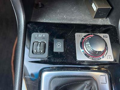 2016 Subaru Exiga - Thumbnail