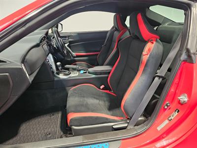 2017 Toyota 86 - Thumbnail