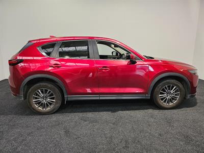 2017 Mazda Cx-5 - Thumbnail