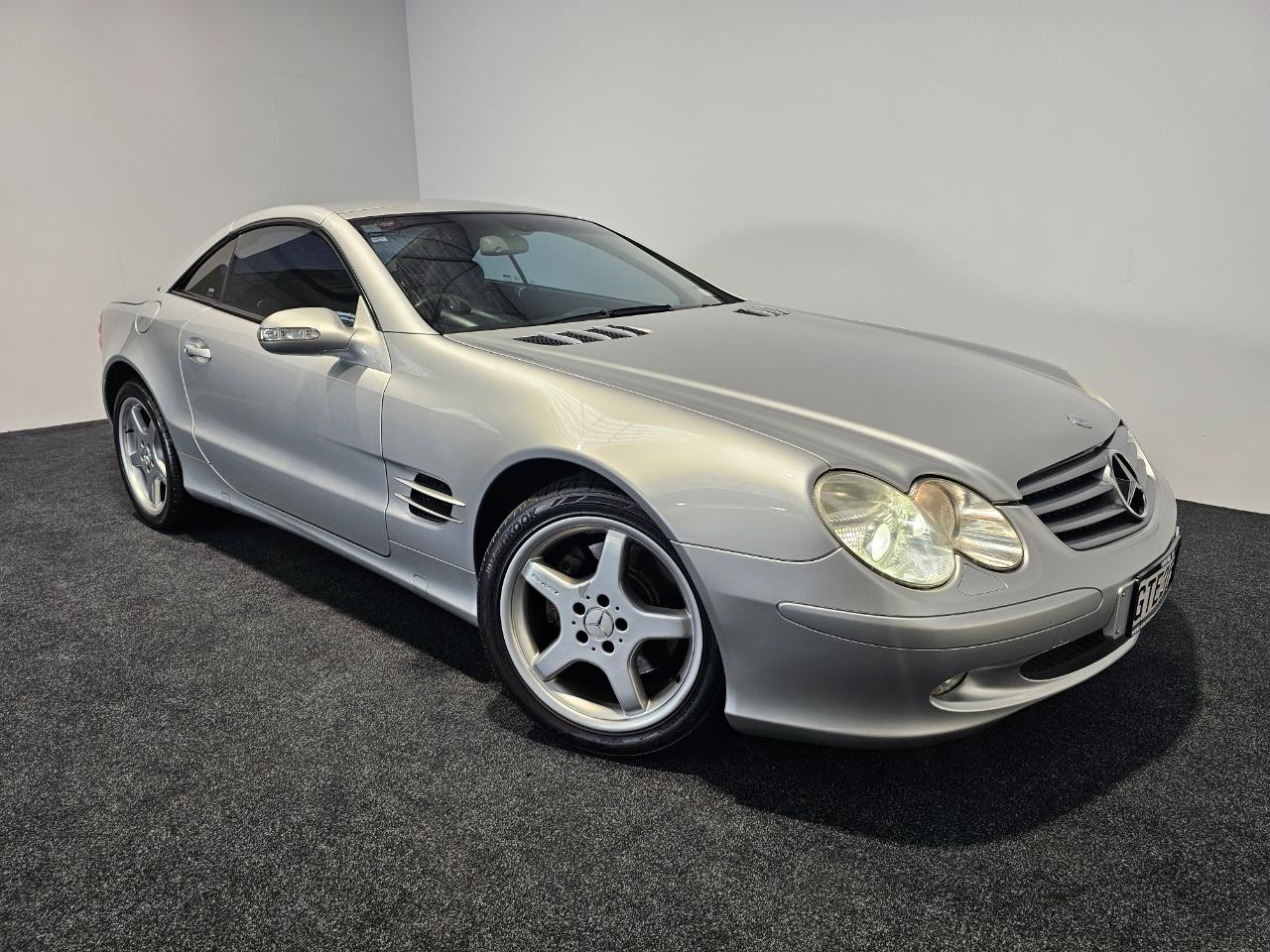 2002 Mercedes-Benz SL 500