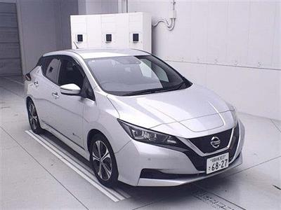 2018 Nissan LEAF - Thumbnail