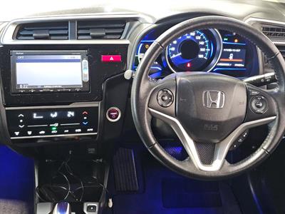 2013 Honda FIT - Thumbnail