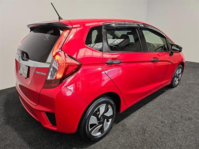 2013 Honda FIT - Thumbnail