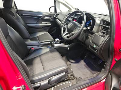 2013 Honda FIT - Thumbnail
