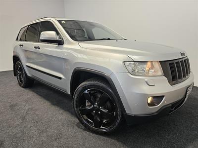2011 Jeep Grand Cherokee - Thumbnail