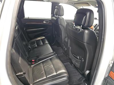 2011 Jeep Grand Cherokee - Thumbnail