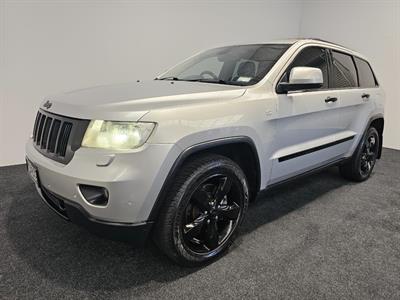 2011 Jeep Grand Cherokee - Thumbnail