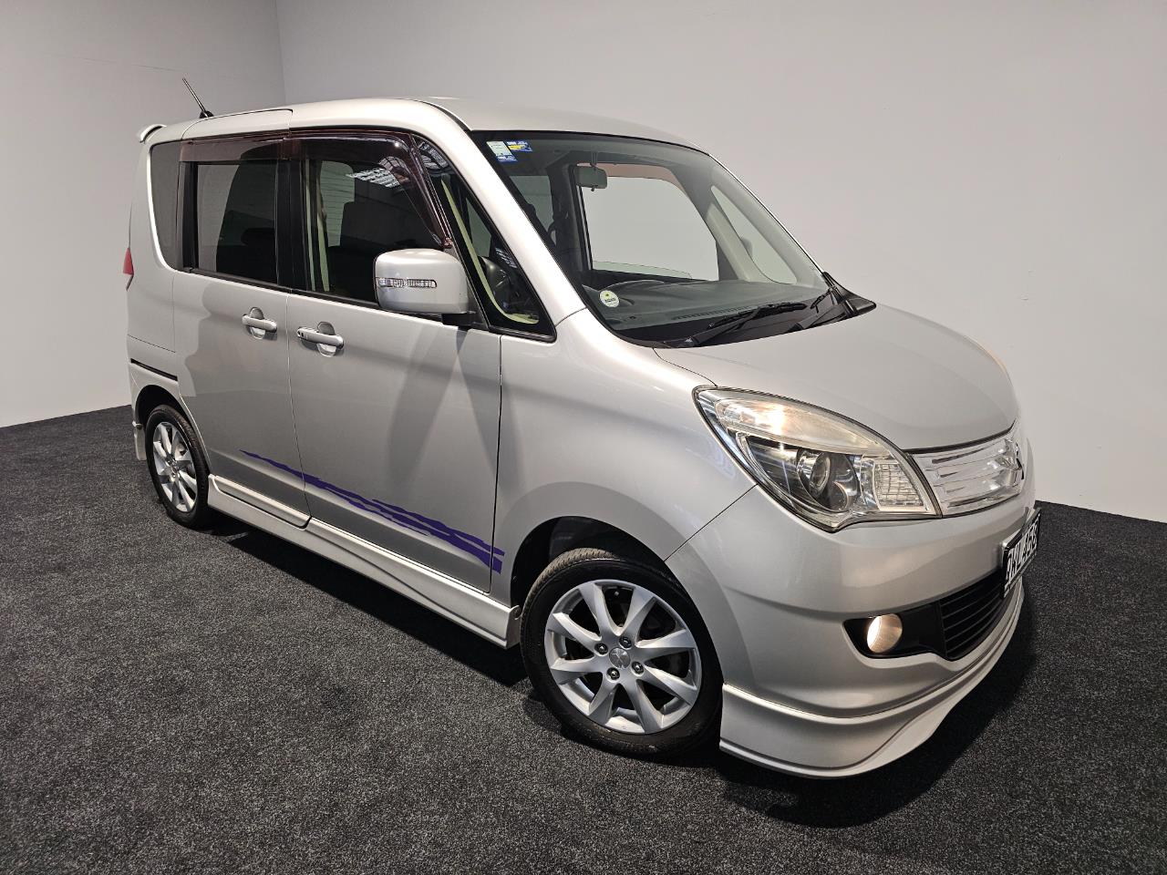 2013 Mitsubishi Delica