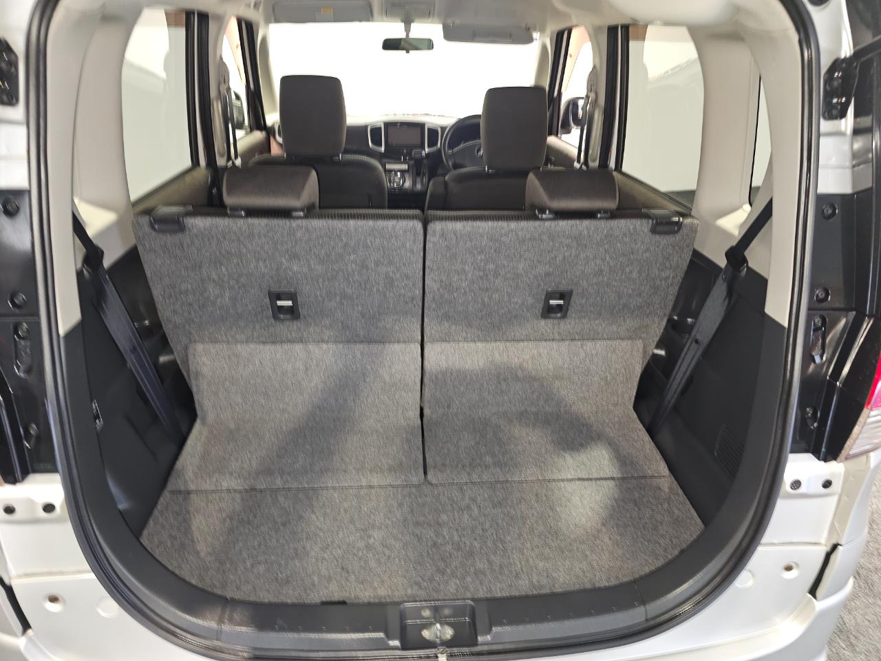 2013 Mitsubishi Delica
