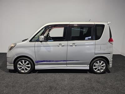 2013 Mitsubishi Delica - Thumbnail