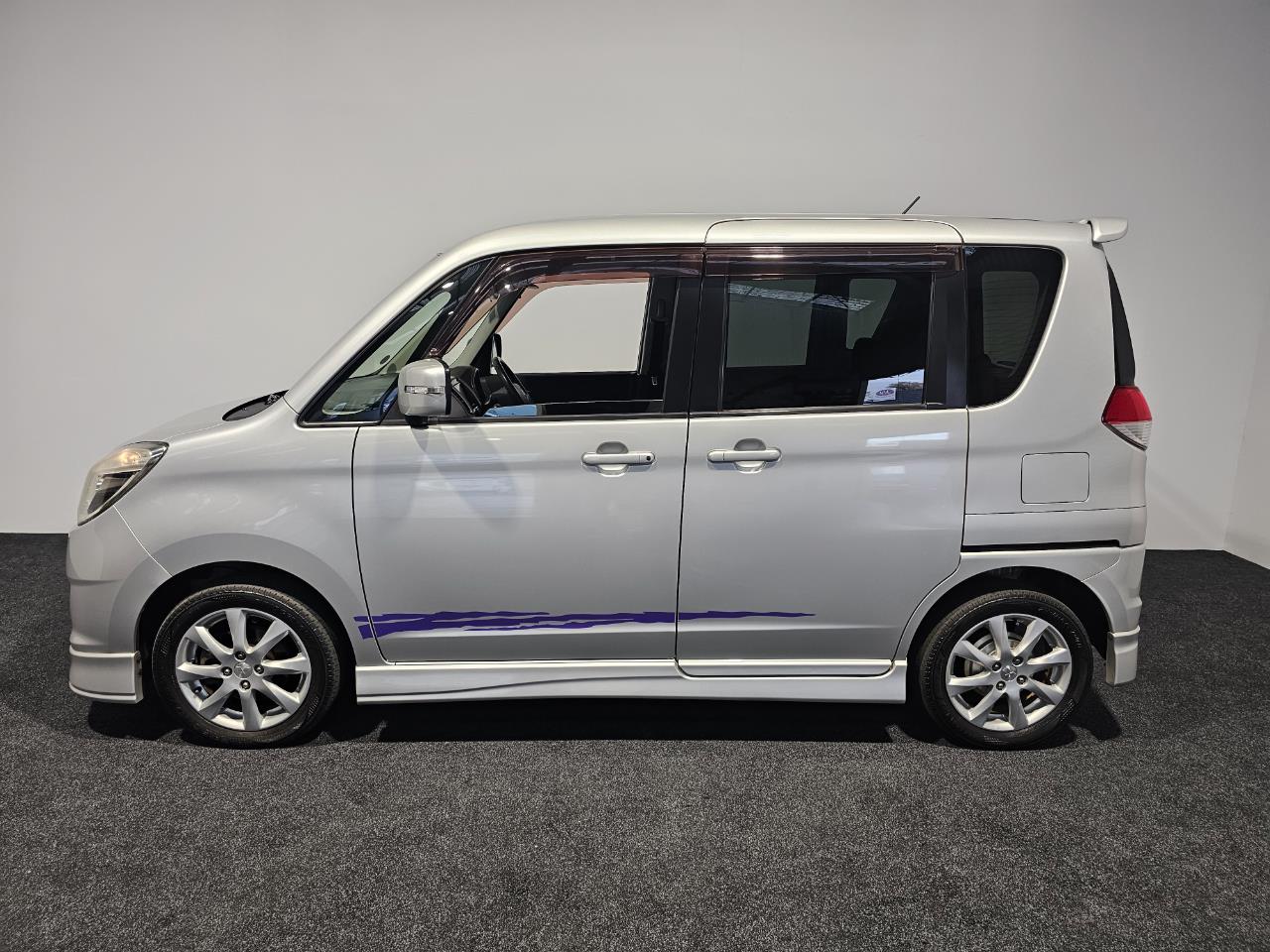 2013 Mitsubishi Delica