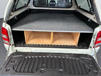 2016 Mitsubishi Triton - Thumbnail