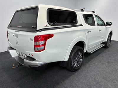 2016 Mitsubishi Triton - Thumbnail