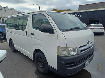 2006 Toyota Hiace - Thumbnail