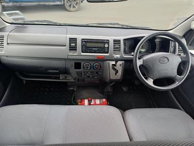2006 Toyota Hiace - Thumbnail