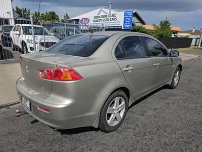 2009 Mitsubishi Lancer - Thumbnail