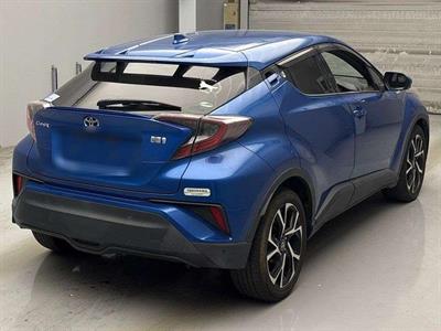 2017 Toyota C-HR - Thumbnail