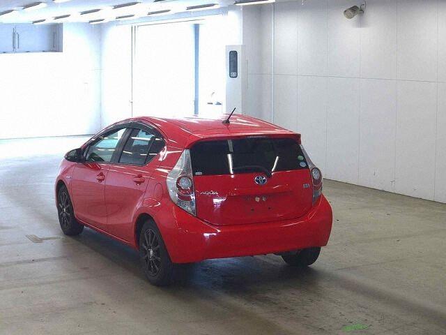 2012 Toyota AQUA