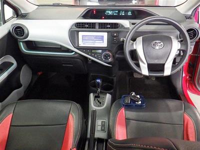 2012 Toyota AQUA - Thumbnail