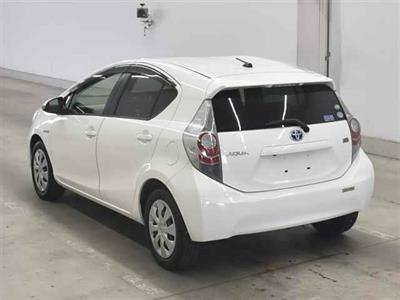 2012 Toyota AQUA - Thumbnail