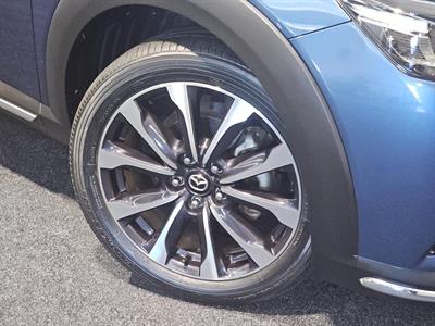 2018 Mazda CX-3 - Thumbnail