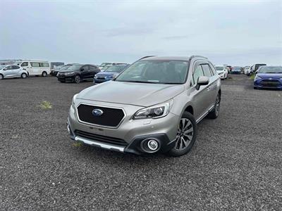 2017 Subaru Outback - Thumbnail