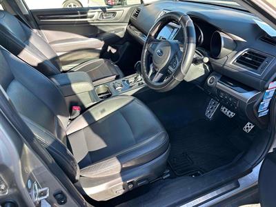 2017 Subaru Outback - Thumbnail