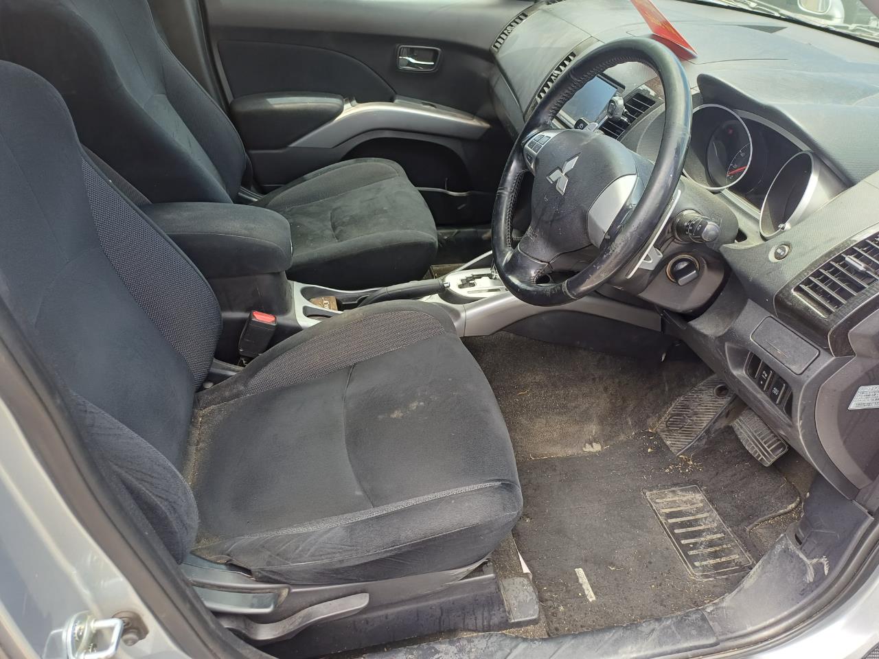 2009 Mitsubishi OUTLANDER