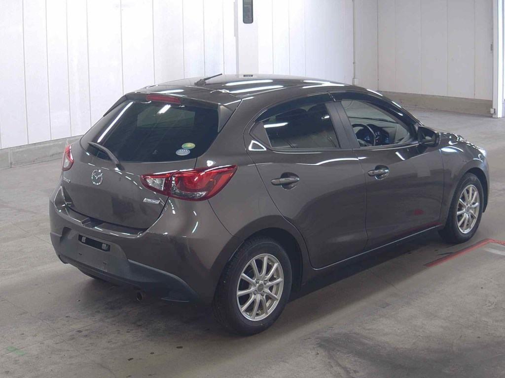 2015 Mazda DEMIO