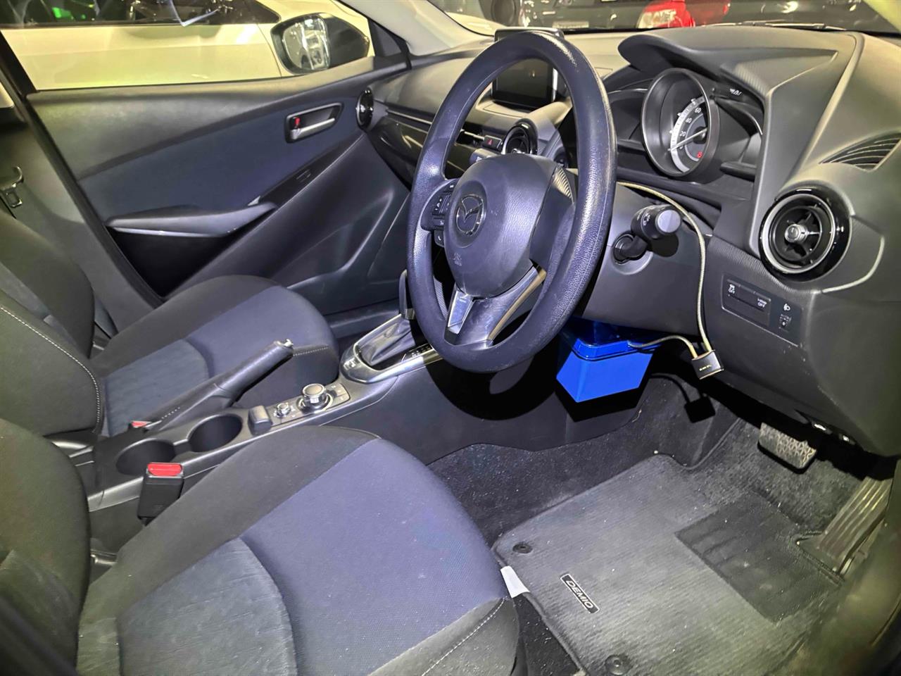 2015 Mazda DEMIO
