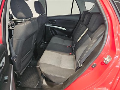 2014 Suzuki S-CROSS - Thumbnail