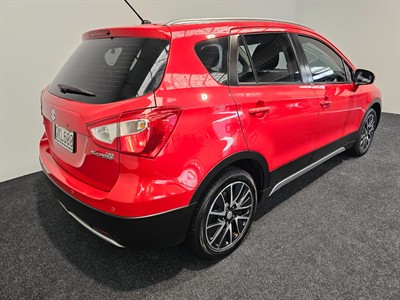 2014 Suzuki S-CROSS - Thumbnail