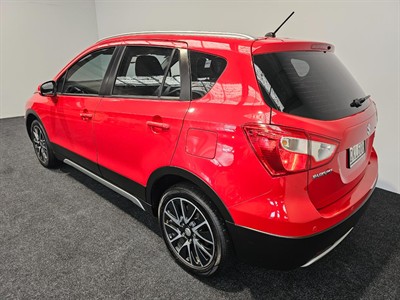 2014 Suzuki S-CROSS - Thumbnail