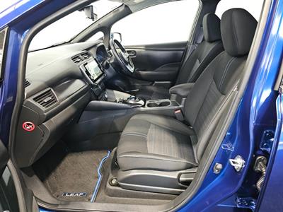 2021 Nissan LEAF - Thumbnail