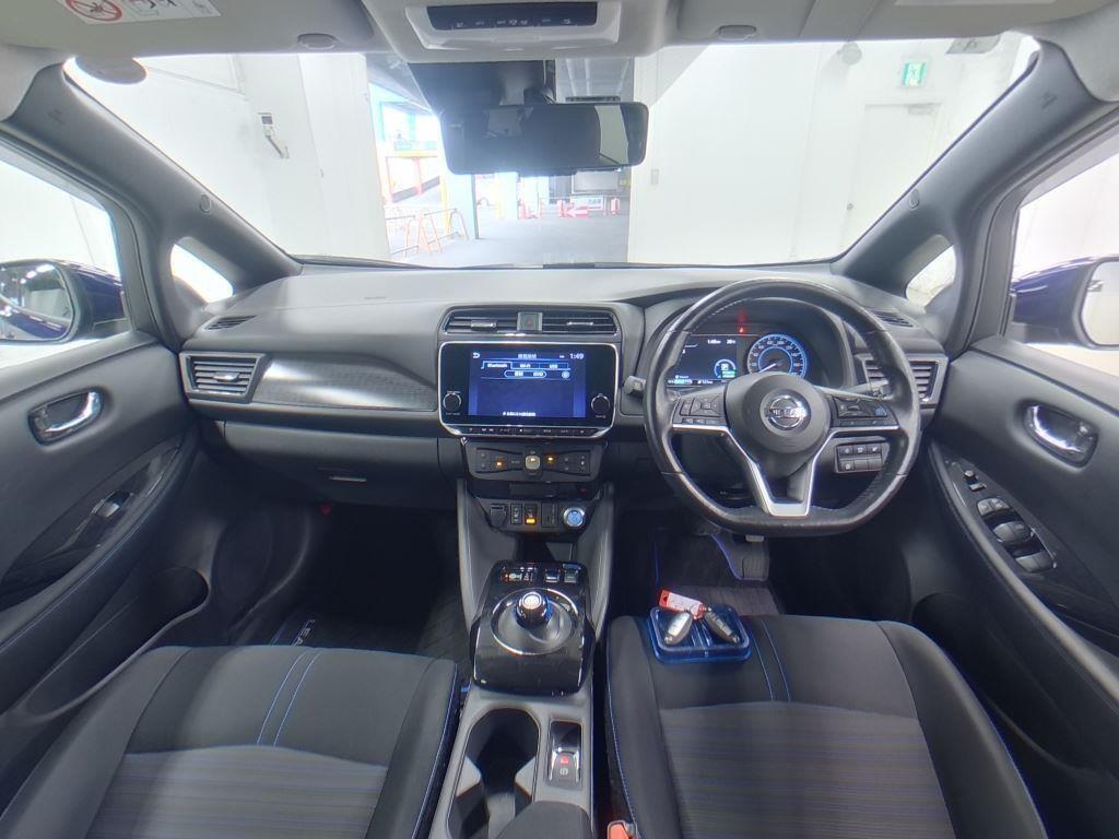 2021 Nissan LEAF