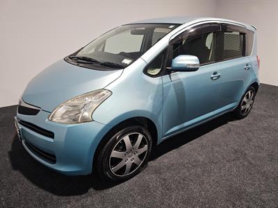 2006 Toyota Ractis - Thumbnail