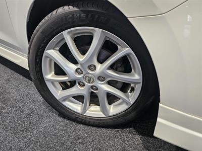 2012 Nissan LAFESTA - Thumbnail