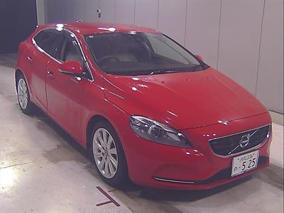 2013 Volvo V40 - Thumbnail