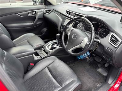 2015 Nissan X-TRAIL - Thumbnail