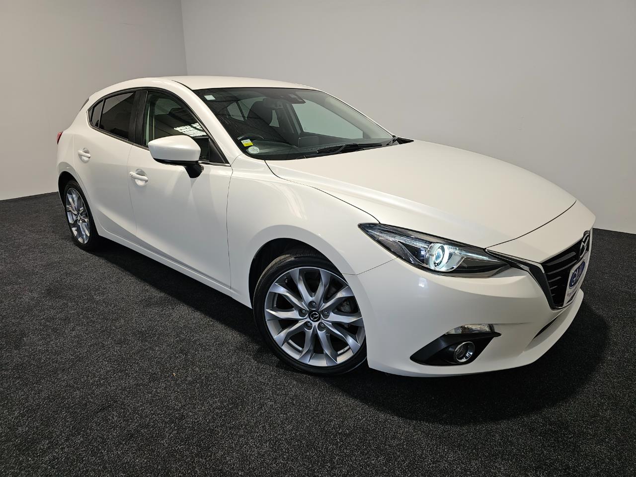 2014 Mazda AXELA