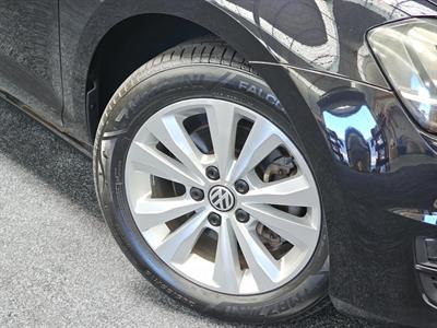 2015 Volkswagen Golf - Thumbnail