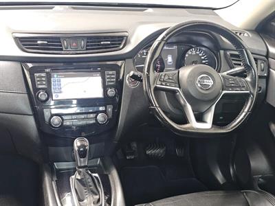 2020 Nissan X-TRAIL - Thumbnail