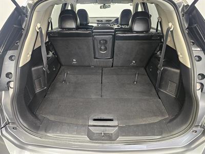 2020 Nissan X-TRAIL - Thumbnail