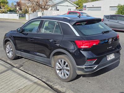 2021 Volkswagen T-Roc - Thumbnail