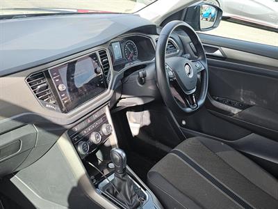 2021 Volkswagen T-Roc - Thumbnail