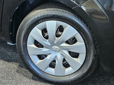 2014 Toyota SPADE - Thumbnail