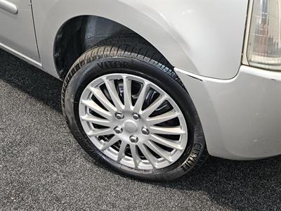 2003 Suzuki Wagon - Thumbnail