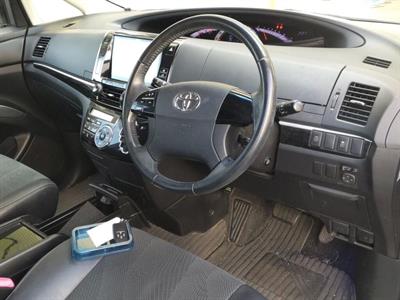 2015 Toyota ESTIMA - Thumbnail