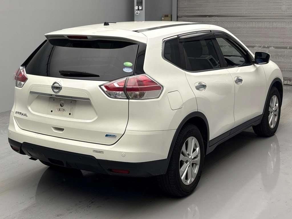 2017 Nissan X-TRAIL